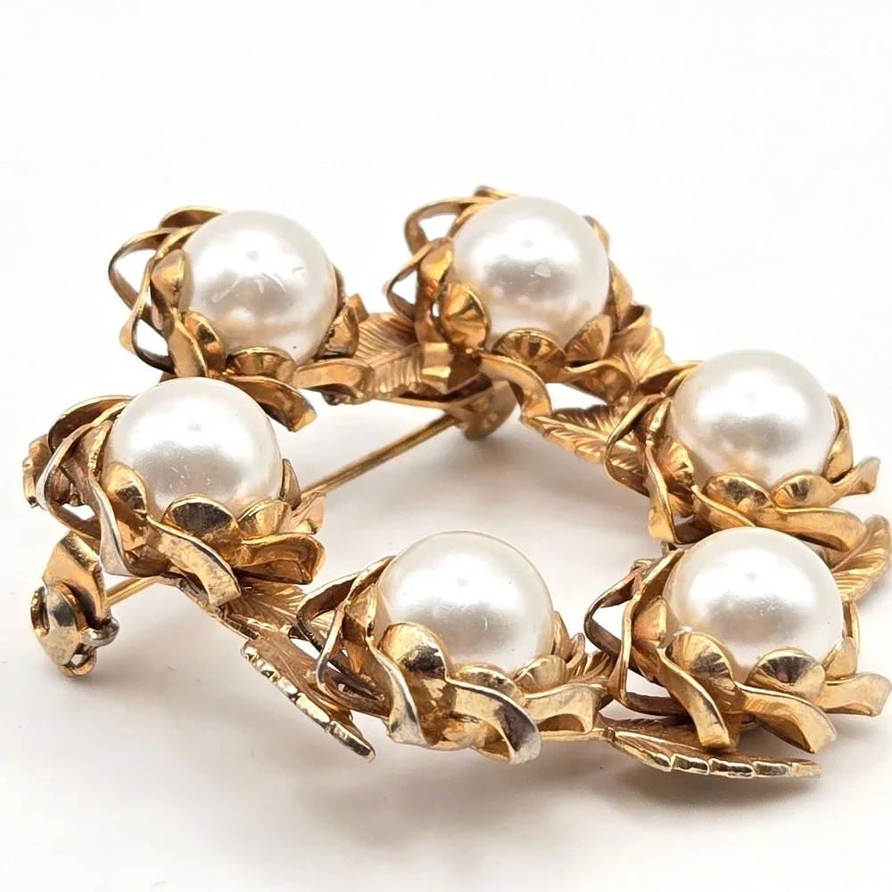 Vintage Gold Tone Wreath Brooch Pin with White Glass Faux Pearls and Leaf Design